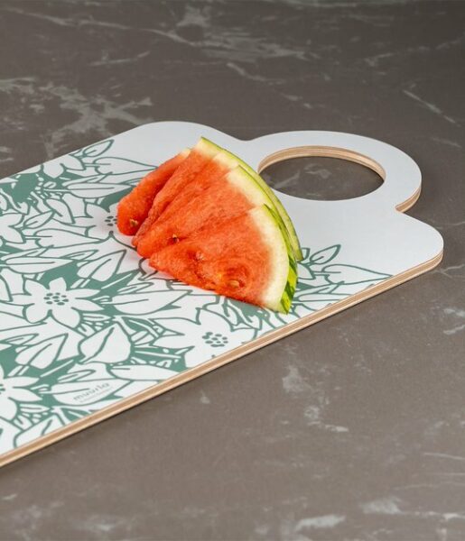 Muurla Chop & Serve Skärbräda 23x44cm – Seasonal Delicacies